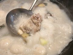 -陈大锅·岳阳鱼馆·地道岳阳菜(美食街店)