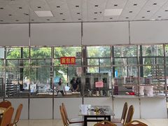 大堂-五洞大众牛餐馆(番禺分店)