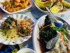 清蒸石斑鱼-潘先生平价海鲜城(神州半岛店)