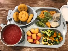 -布鲁豪斯亲子欢乐家庭餐厅