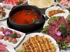 -贵府酸汤牛肉火锅·贵州老字号(飞山街店)