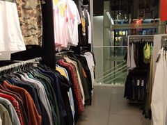 -H&M(鹏欣水游城店)