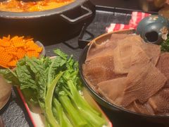 -晓宇重庆火锅(西安荟聚店)