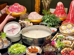 -牛牛和牛海鲜粥底火锅(长虹国际城店)