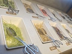 -怪噜范·老贵阳街头名小吃(汇金星力城店)