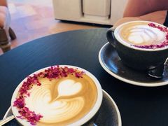 -Me Coffee下午茶艺术空间