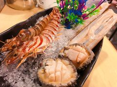 -鲜入围煮花胶鸡海鲜火锅