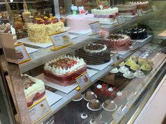 面包甜点陈列柜-仟吉(荟聚中心店)