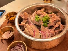 现煮国宴滩羊肉-龟兹KUCINA·新疆菜(前滩L+PLAZA店)