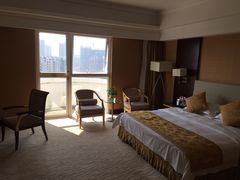 -华雅花园大酒店