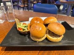 黑松露风味蘑菇牛肉迷你汉堡-bluefrog蓝蛙(新三里屯太古里店)