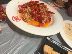 -肥肥虾庄·金牌油焖大虾(杨园滨江时代walk店)