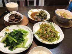 -爱的果实月嫂育婴师(世纪东方店)
