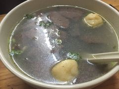 鸭血粉丝汤-佬钱湾仔(衣裳街店)
