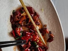 -包整·丝娃娃(一览甲秀楼风景店)