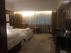 -广州白云机场雅高铂尔曼大酒店