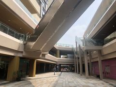 -易生活购物公园