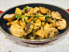 -CRAZYONES西班牙海鲜饭(上海美罗城店)