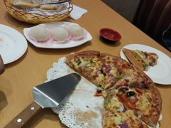 -华尊披萨(金水万达店)