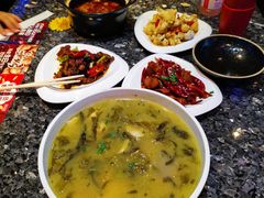 -好乐迪(张扬路八佰伴店)