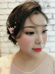 -乐玛婚纱摄影(解放北路店)