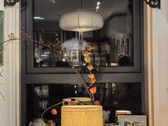 -邊城書店