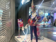 -迪桑特DESCENTE(北京三里屯BLANC店)