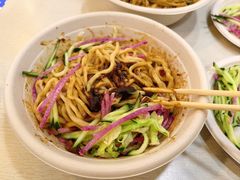 -黑八私房老北京炸酱面