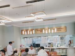 -新世界·过桥米线宴