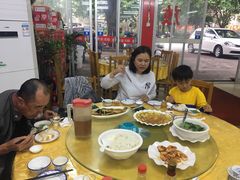 -明记海鲜美食老字号(明记总店)