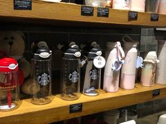 零售区-星巴克(广州动漫星城东区店)