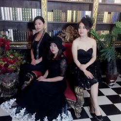 -苏菲亚婚纱影楼尊爵店(昆区店)