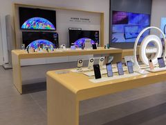 -华为授权体验店(中山公园来福士)