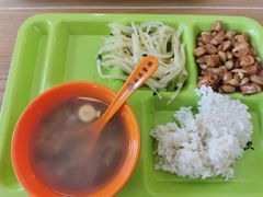 -同济大学本部学苑饮食广场