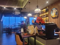 -顽啤熊·酒客酒馆(苏城夜景必选店)