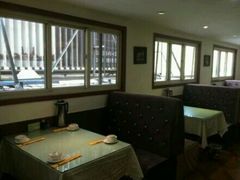 卡座-同福聚新疆大盘鸡(总店)