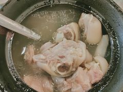 黄豆猪手汤-西江美食舫·江西菜(健德桥店)