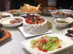 -侬佳蒸菜馆(听潮店)