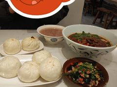 -李与白包子铺(桐梓林店)