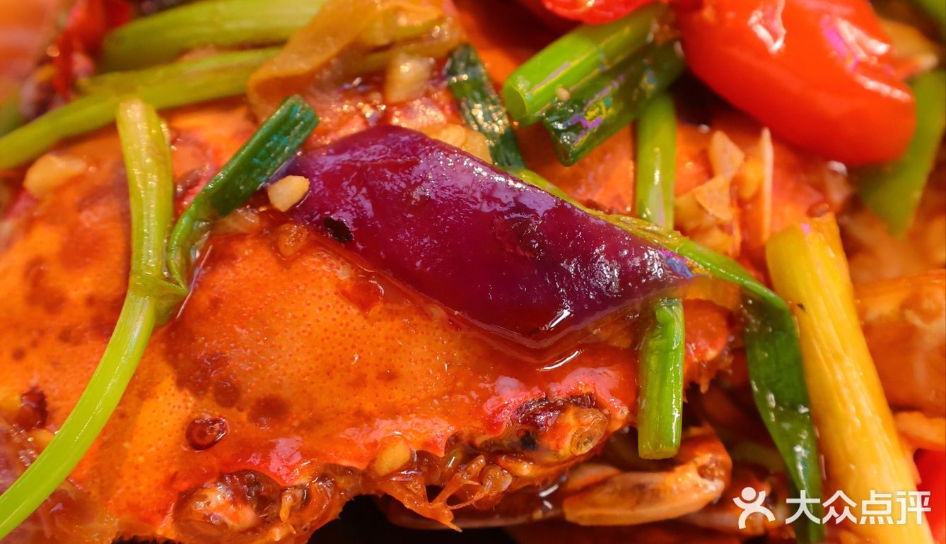 好吃的烤乳猪哪里找，跟着三亚人吃就对了