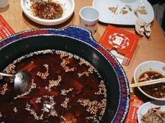 -何师傅美蛙鱼头(汉街店)