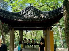 -灵岩山风景区