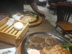 -豪享来中西餐厅(花果园店)