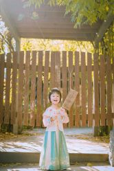 -童恩贝贝专业儿童摄影(浐灞新城4期店)