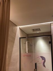 -苑苑vbeauty科技美容SPA