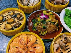 笼蒸海鲜-渡海小渔村.老辈日照菜