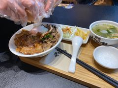 -熊吞·大碗丼烧肉饭(西市场嘉华店)