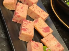 梅林午餐肉-七欣天(诸暨苎萝万风西楼店)