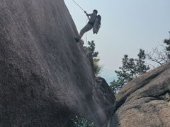 -灵岩山风景区