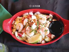 圣塔塔沙拉-Juicy Bakery(瑞景店)